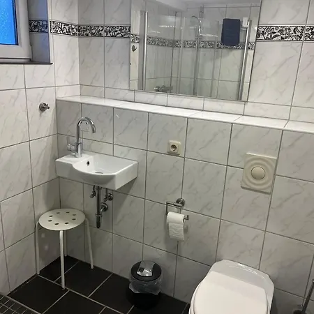 Haus Roseneck-pension Am Stadtrand Borchen