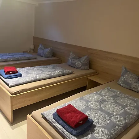 Penzion Haus Roseneck-pension Am Stadtrand Borchen