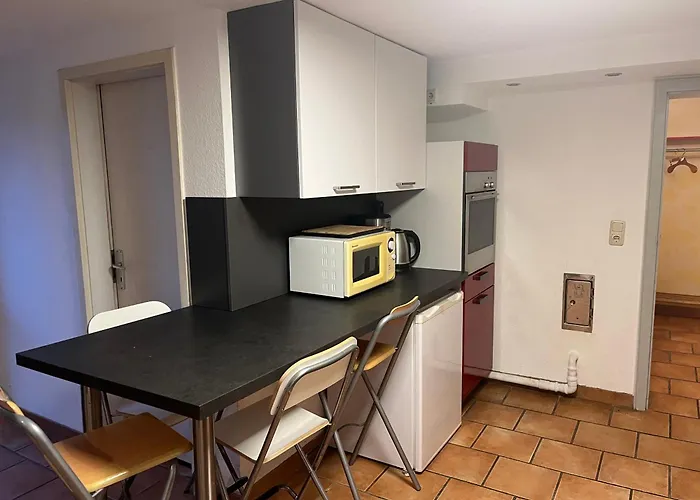 Haus Roseneck-pension Am Stadtrand * 볼켄