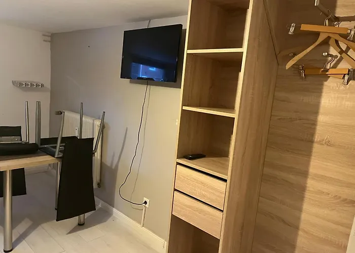 Haus Roseneck-pension Am Stadtrand